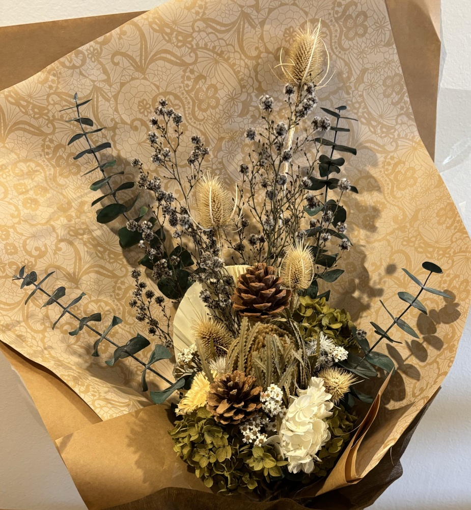 Lizzy Preserved Bouquet 