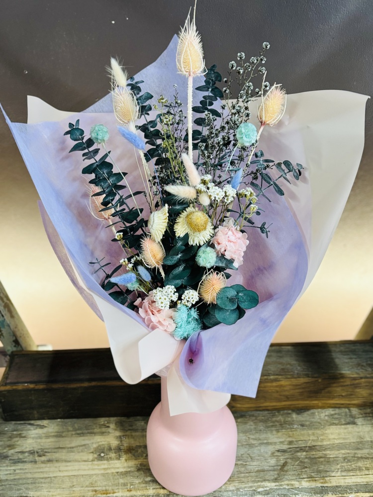 Sweet Thing Preserved Bouquet 