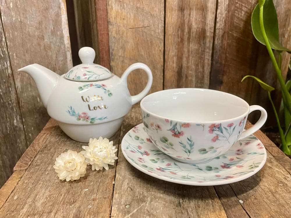 Teapot & Teacup With Love Set