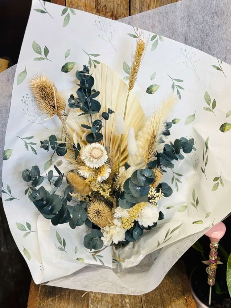Cool White Preserve Bouquet